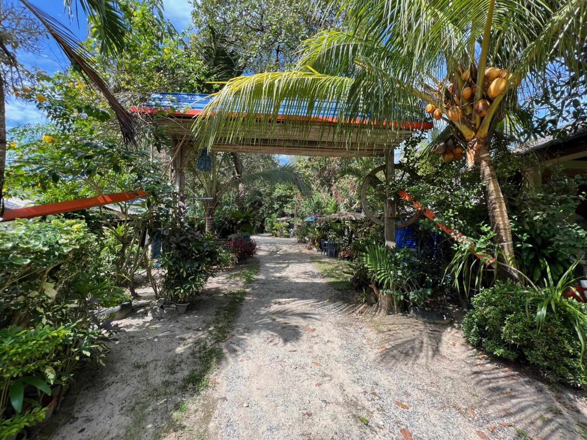 Garden Bungalow Resort Thai Mueang Exterior foto